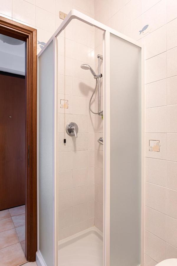 Comfy Apartment In Corso Como Milano Exterior foto